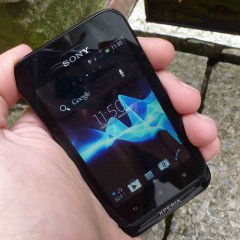 Wideotest Sony Xperia Tipo – tani telefon z Androidem